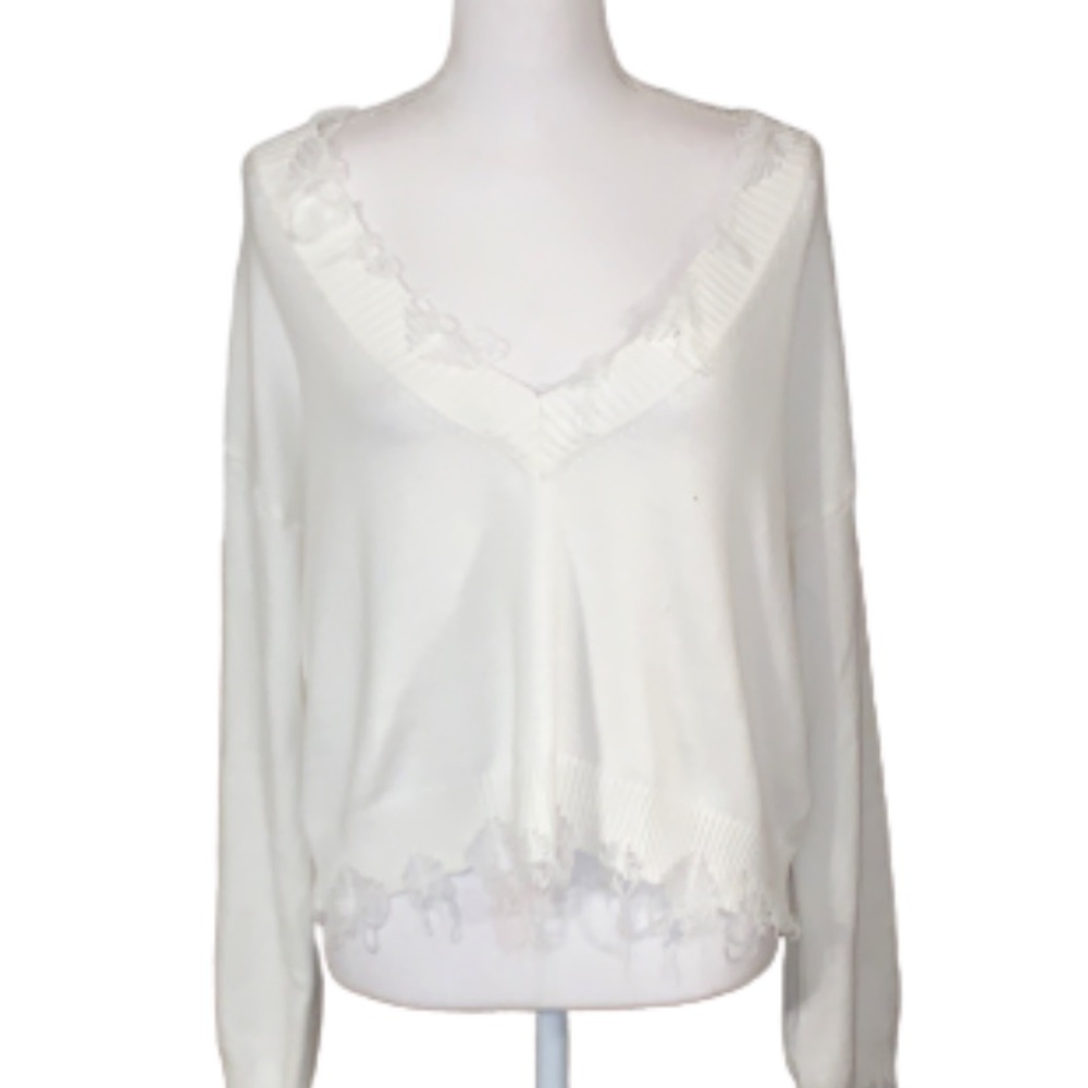 Lizard Thicket white frayed crop top